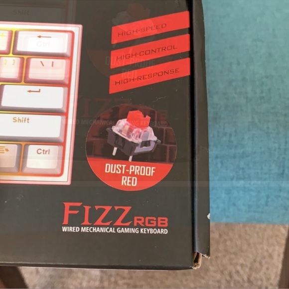 Redragon Pink Mechanical Gaming Keyboard - Picture 4 of 8